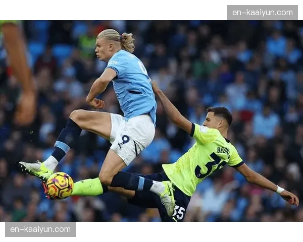 曼城0-3完败暴露高位防线漏洞 控球优势难掩转换防守短板