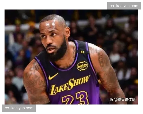 詹姆斯14投13中追平生涯命中率纪录 41岁高龄仍保持顶级竞技状态